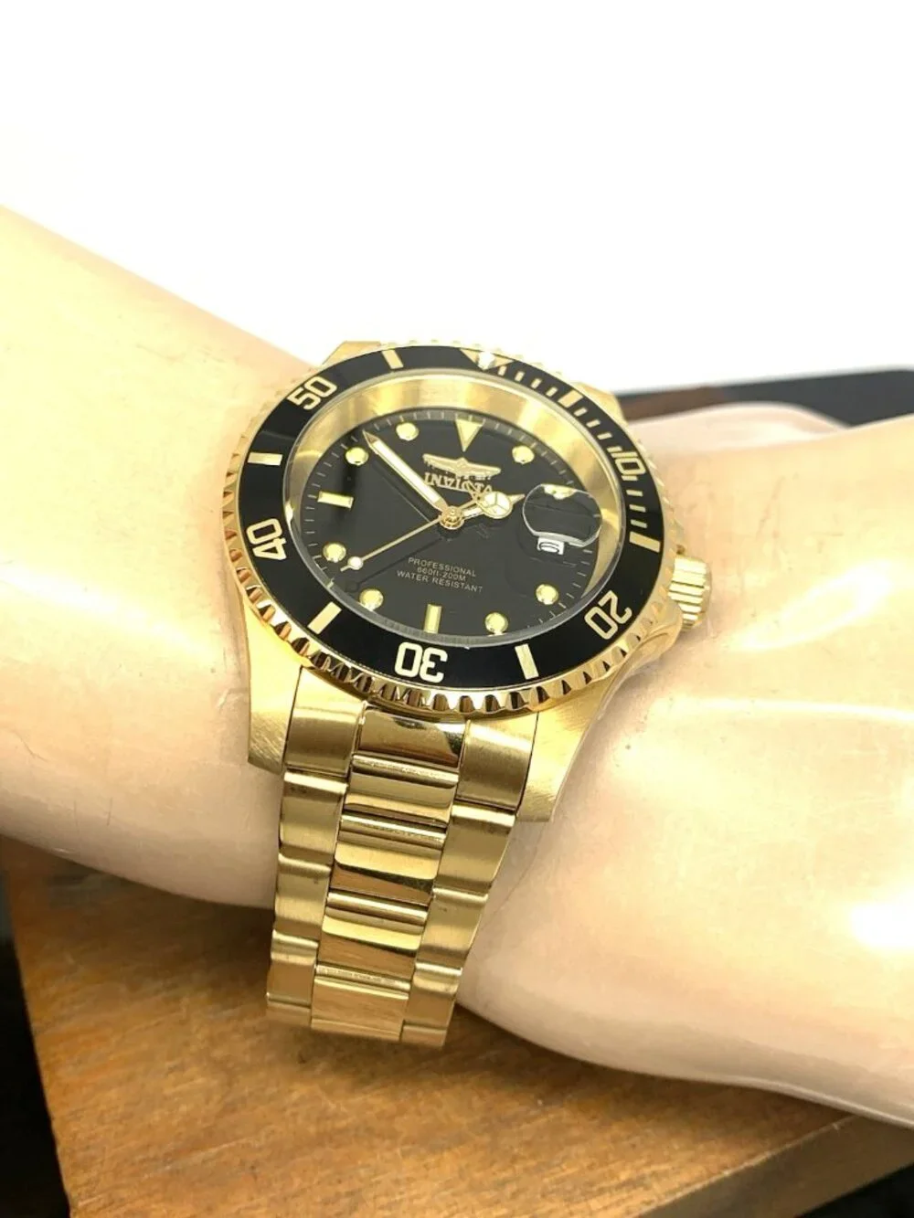 Invicta Men's Watch 26975 Pro Diver Black Dial Gold Stainless Steel Quartz 40mm